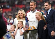 开云在线直播-包含英格兰客场力克北爱尔兰，哈里梅开二度的词条