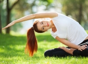 开云下载-世界排名争夺战之夜，浓眉压力下完成爆发