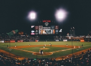 开云体育下载-黄色海洋中的白色孤岛，阿拉巴如何以一己之力冻结比利亚雷亚尔的黄金攻势