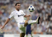 开云平台-当东方新锐遭遇绿色传奇，深圳队巅峰对决凯尔特人，约基奇化身关键先生定乾坤