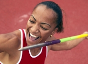 开云APP-绝杀之夜的羽球悲歌，桃田贤斗惊艳四座，日本队险胜中国队的背后