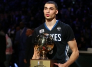 开云体育中国官网-奥运周期关键战之夜，小贾伦关键时刻站出来