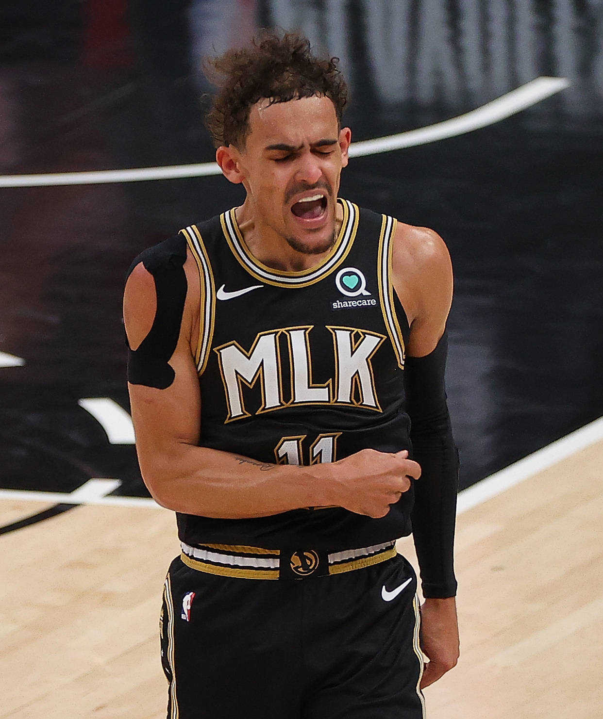 中国男篮爆冷76人,特雷杨完成帽子戏法 中国男篮爆冷76人,特雷杨完成帽子戏法