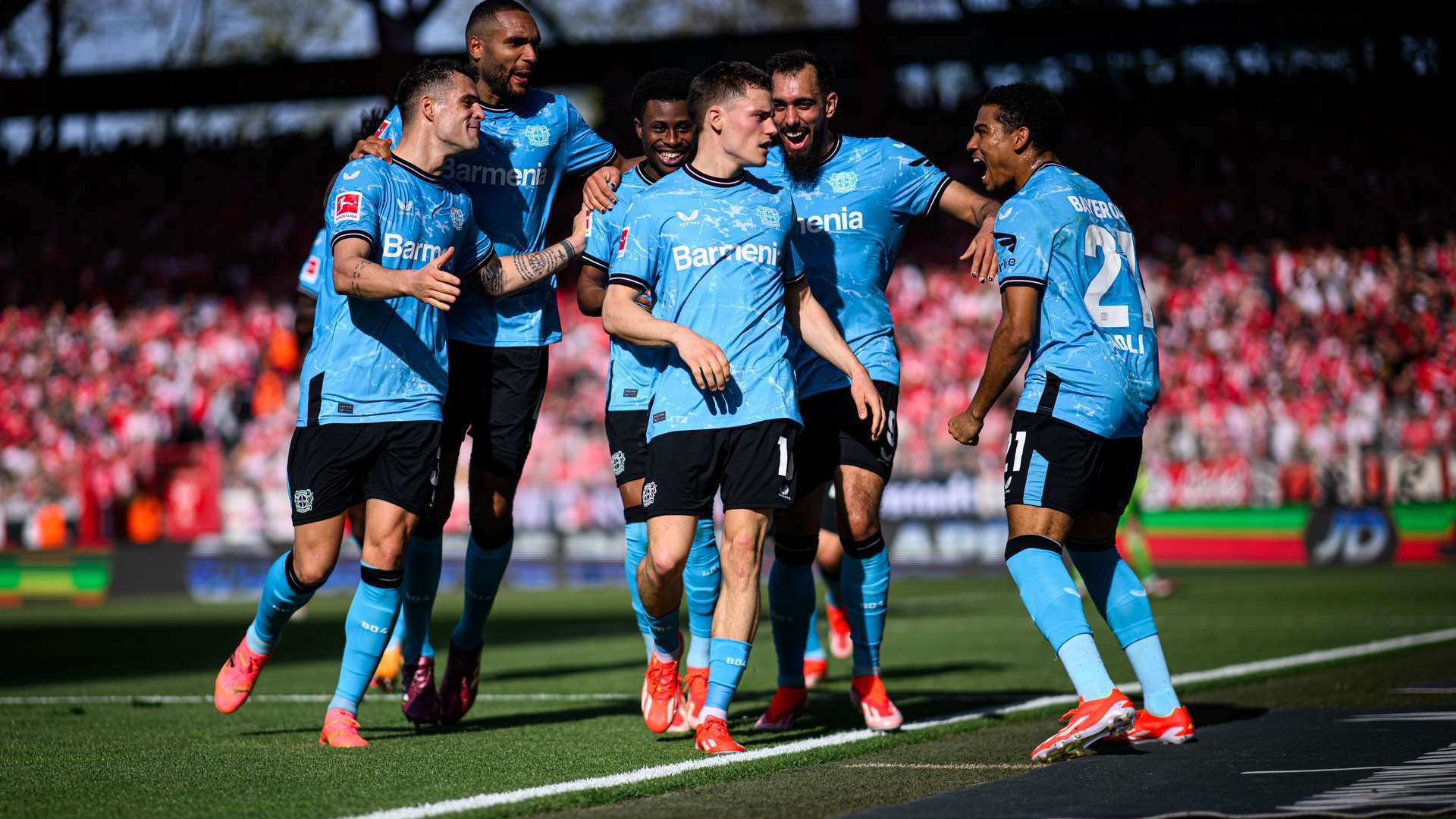 包含勒沃库森客场夺冠,豪取三分的词条 包含勒沃库森客场夺冠,豪取三分的词条