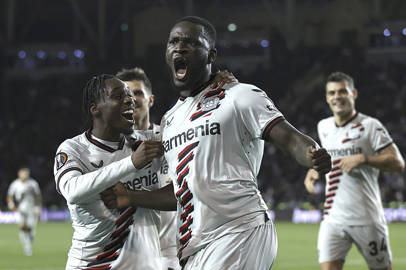 包含勒沃库森客场夺冠,豪取三分的词条 包含勒沃库森客场夺冠,豪取三分的词条