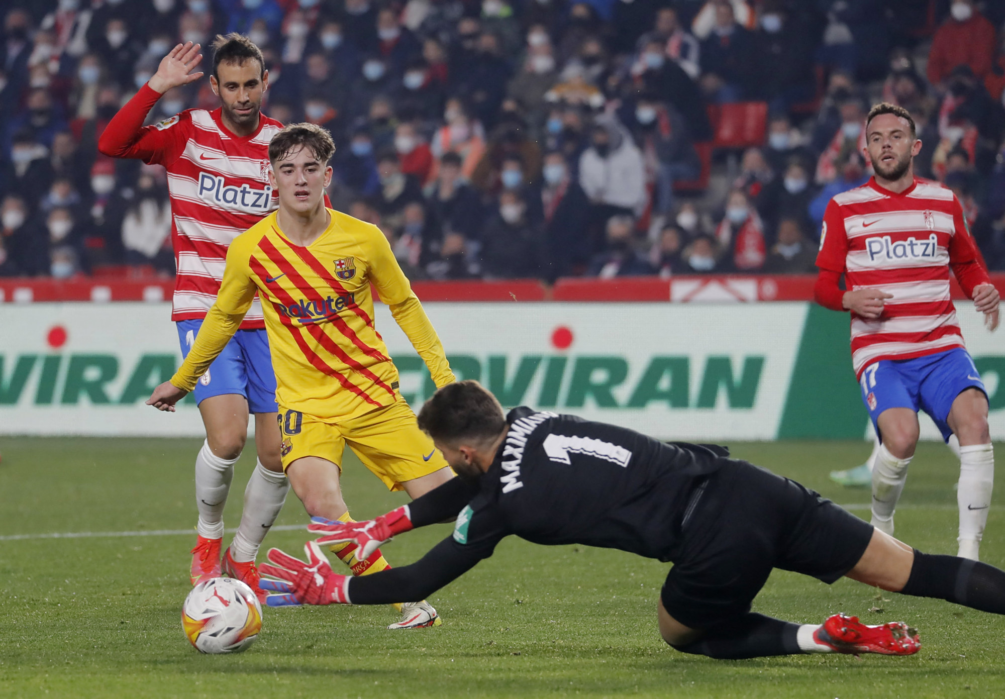 格拉纳达客场不敌对手，遭遇连败