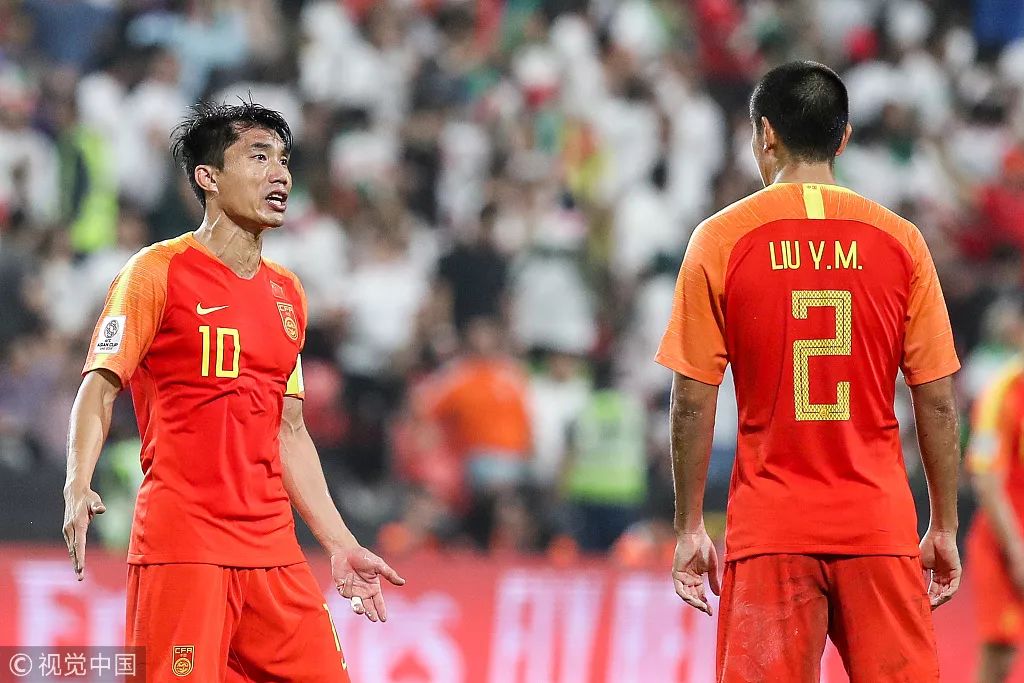 关于莱普齐格在比赛中捍卫荣誉,球迷欢呼的信息 关于莱普齐格在比赛中捍卫荣誉,球迷欢呼的信息