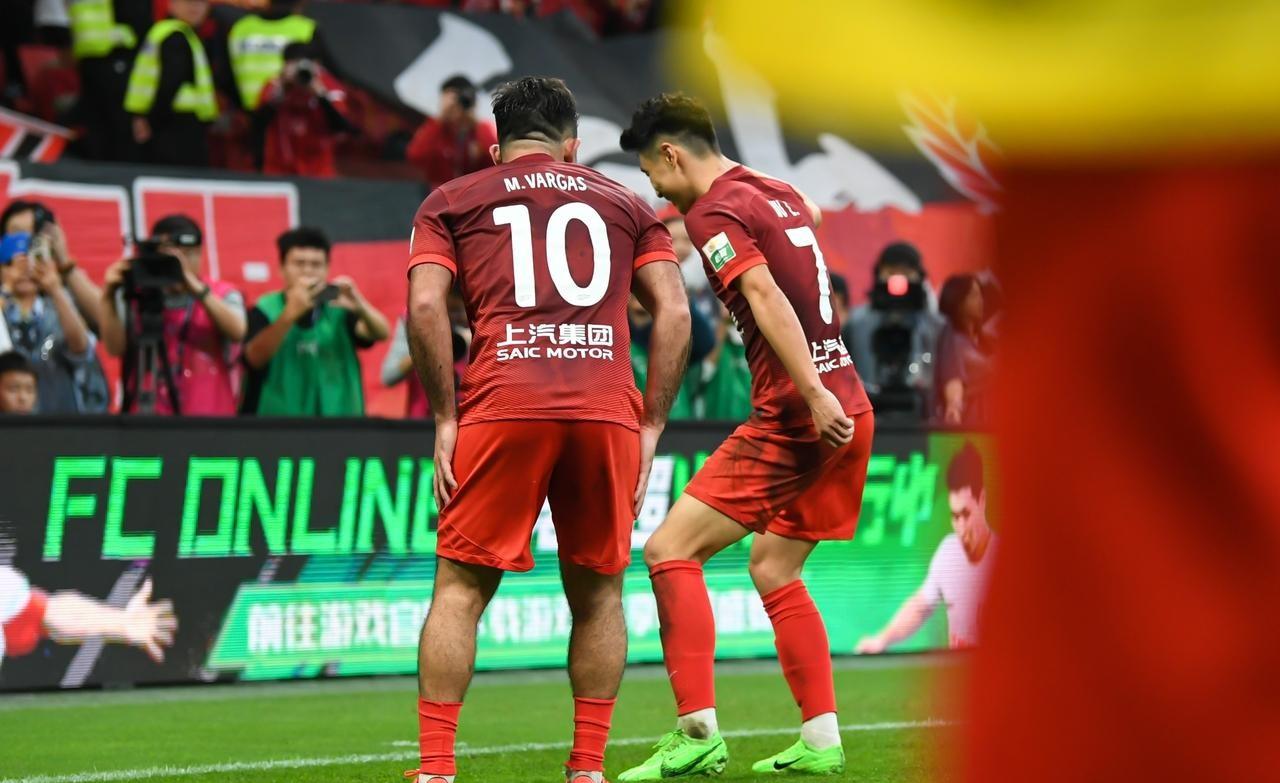 克鲁队的新引援，或许会让英超联赛更加激烈