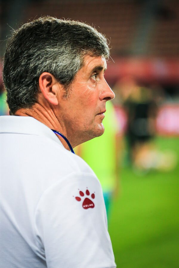 关于深圳佳兆业前锋状态低迷,主教练加强心理指导的信息 关于深圳佳兆业前锋状态低迷,主教练加强心理指导的信息