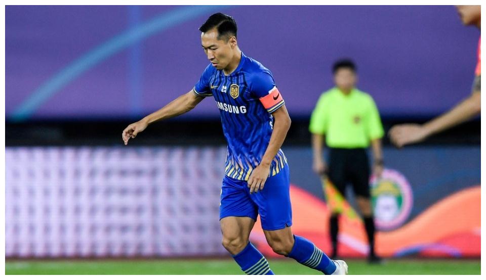 关于深圳佳兆业前锋状态低迷,主教练加强心理指导的信息 关于深圳佳兆业前锋状态低迷,主教练加强心理指导的信息