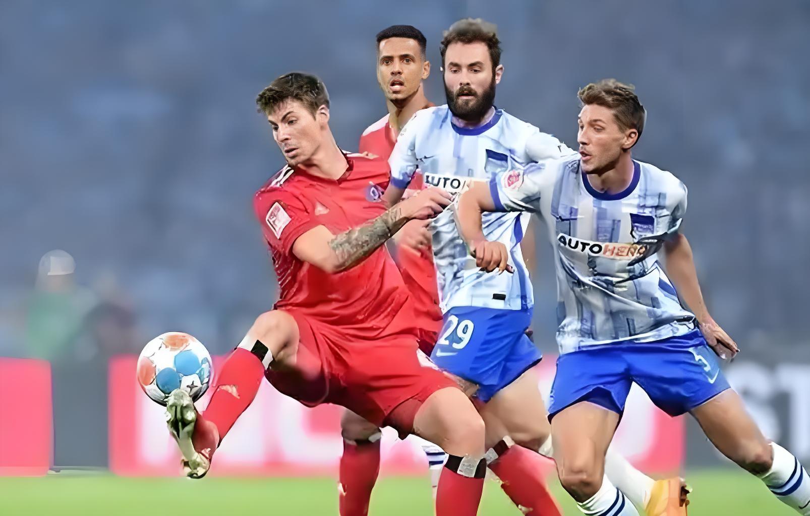 关于柏林赫塔客场逼和,德甲争冠形势更加扑朔迷离的信息 关于柏林赫塔客场逼和,德甲争冠形势更加扑朔迷离的信息