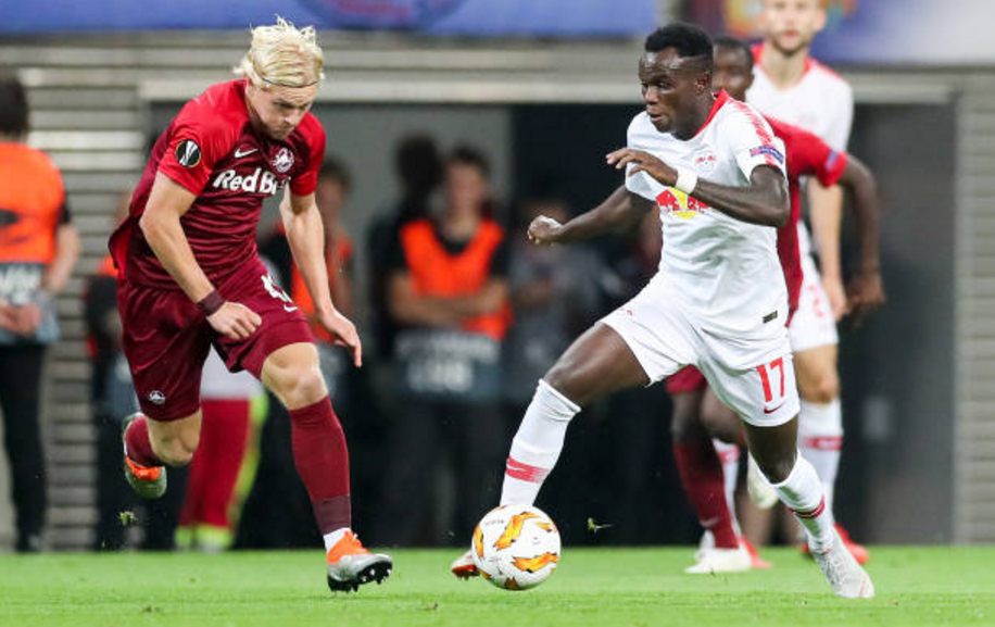 哈维尔关键一击，帮助球队赢得胜利保持不败