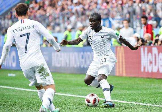 包含比利时队在淘汰赛中轻松击败对手,晋级欧锦赛四分之一决赛的词条 包含比利时队在淘汰赛中轻松击败对手,晋级欧锦赛四分之一决赛的词条