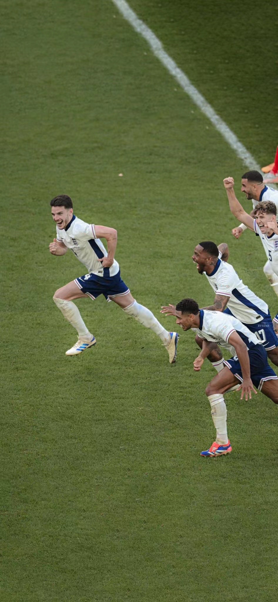 本周欧洲联赛精彩对决,球队士气高涨 本周欧洲联赛精彩对决,球队士气高涨