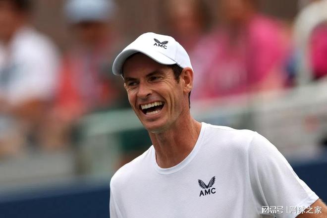 包含西班牙网球队险胜德国网球队，穆雷送出助攻的词条