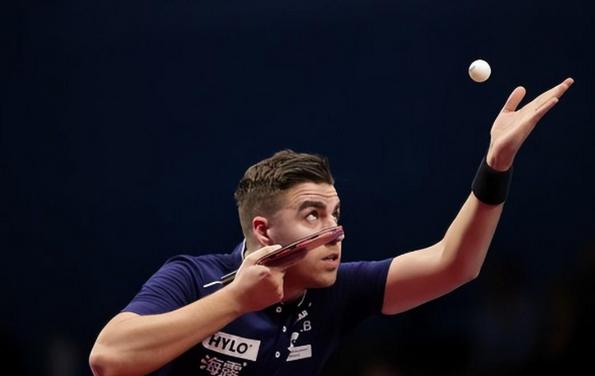 法国乒乓球队横扫中国乒乓球队，奥恰洛夫爆发神勇的简单介绍