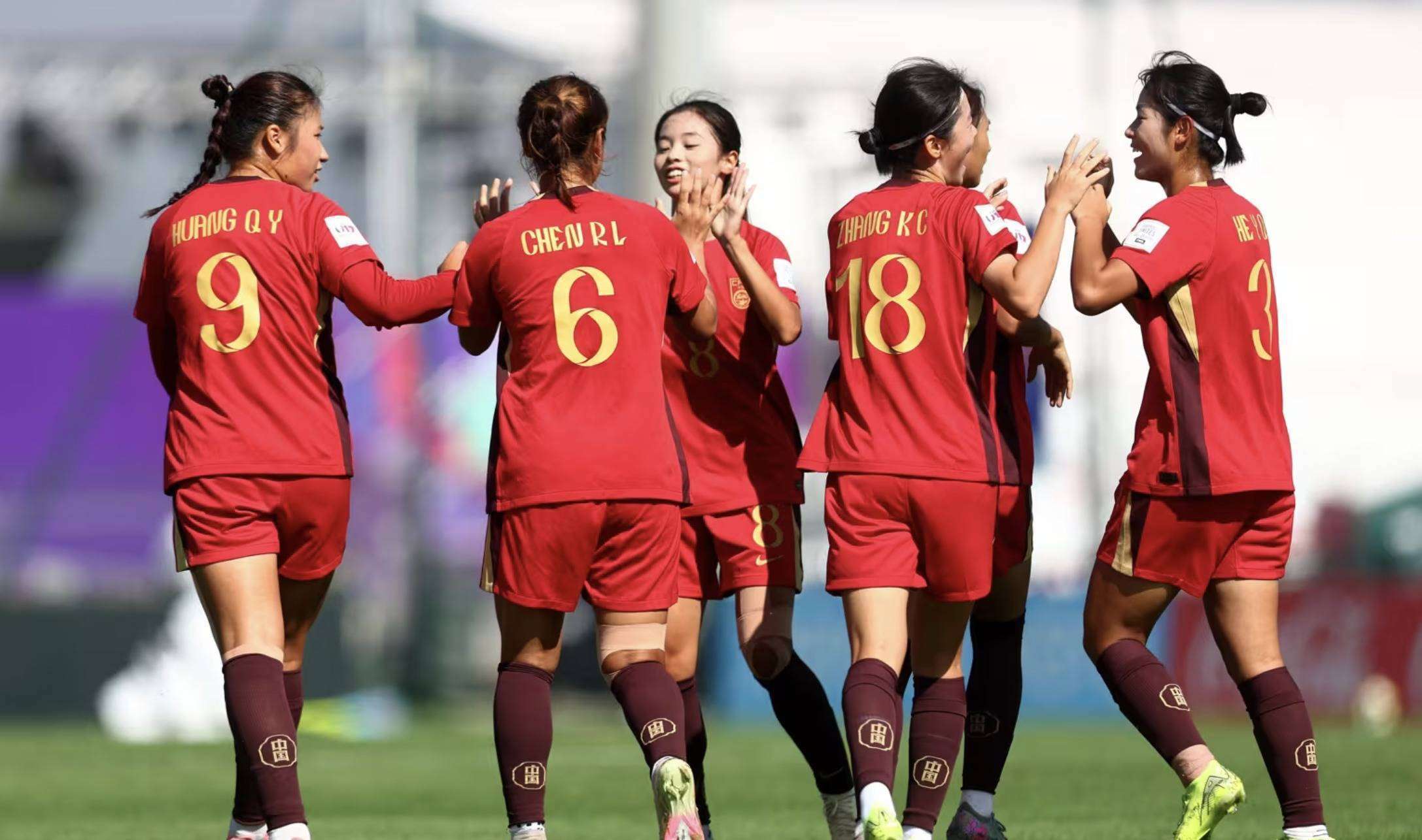 美国女足反击成功,取得胜利 美国女足反击成功,取得胜利