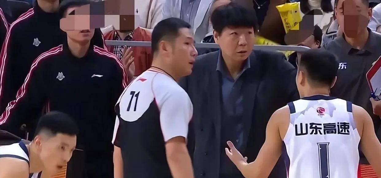 关于广东男篮遭遇山东队逆转，遗憾止步半决赛的信息