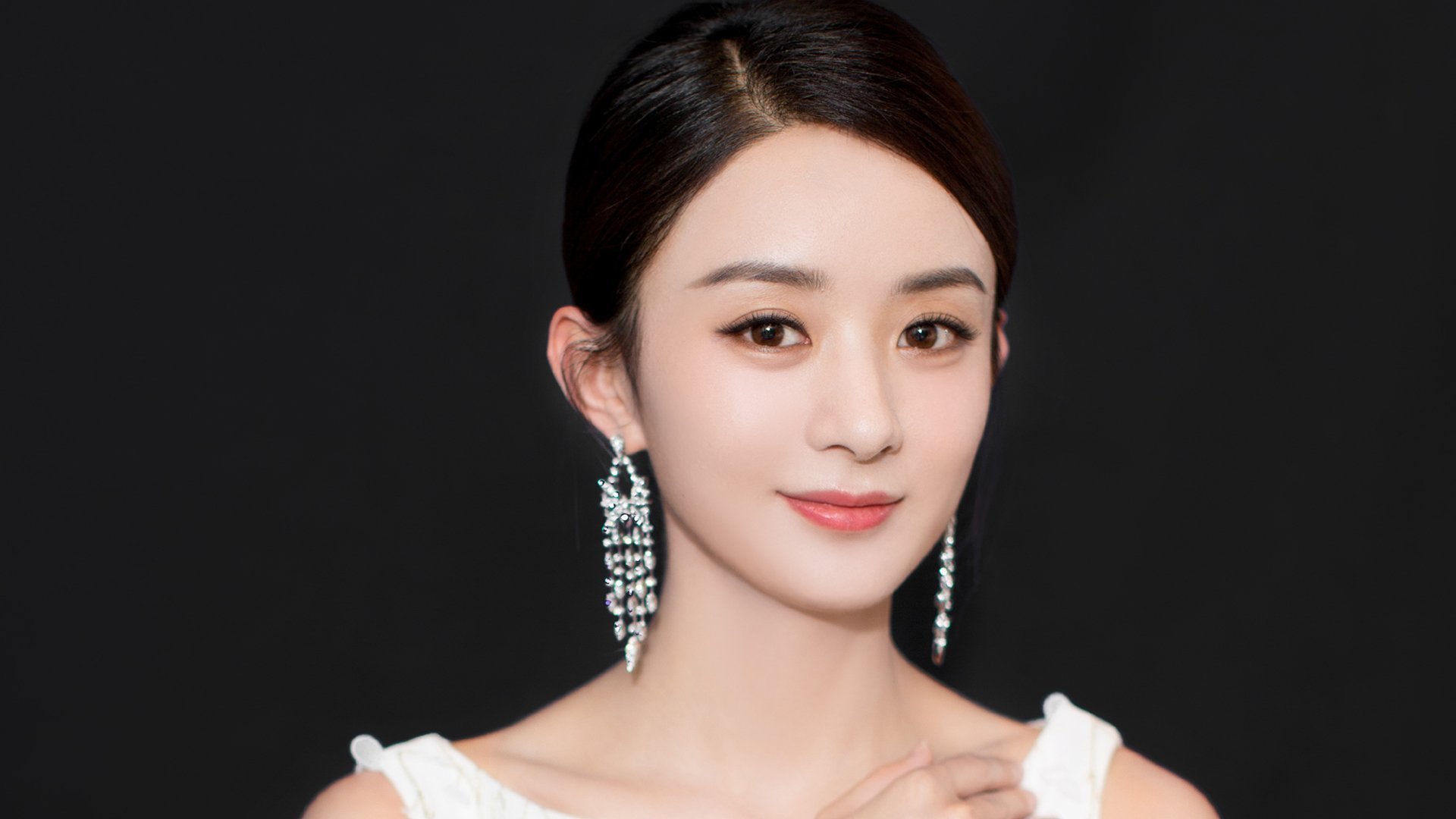 压力淬火,乔治逆境绽放,爵士对阵篮网中的唯一性爆发