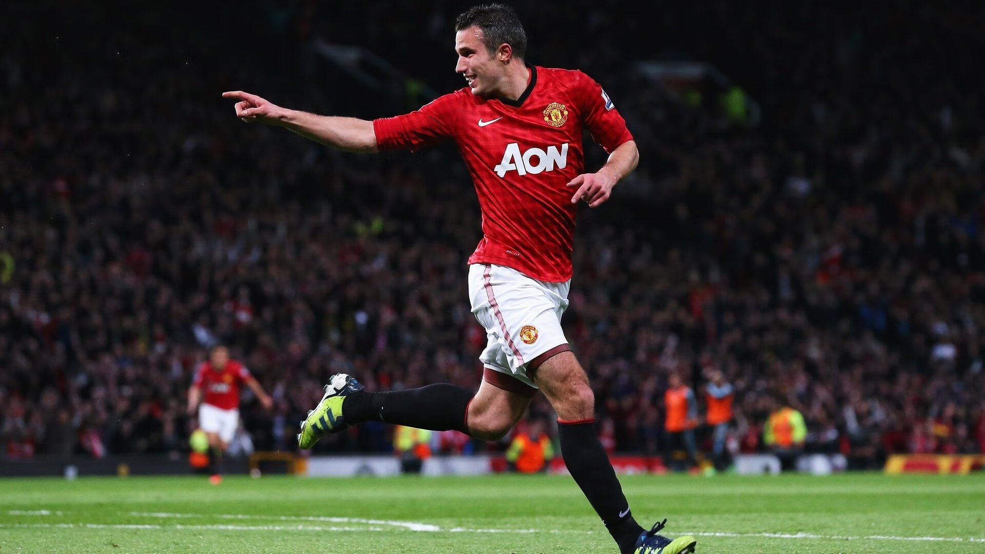 秘鲁压哨击败马里，F1年度争冠的另类启示