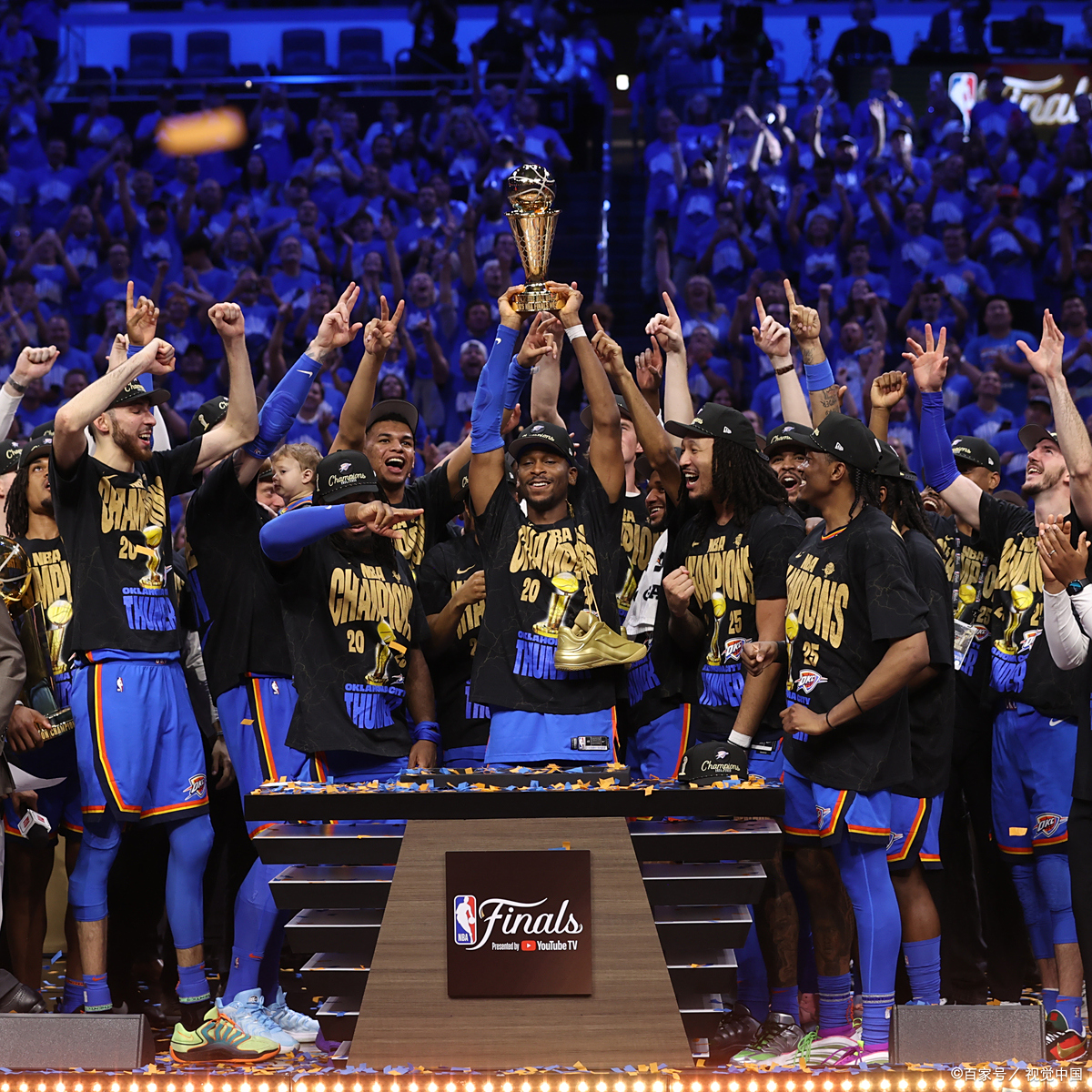 球队新援表现抢眼，带领球队胜利