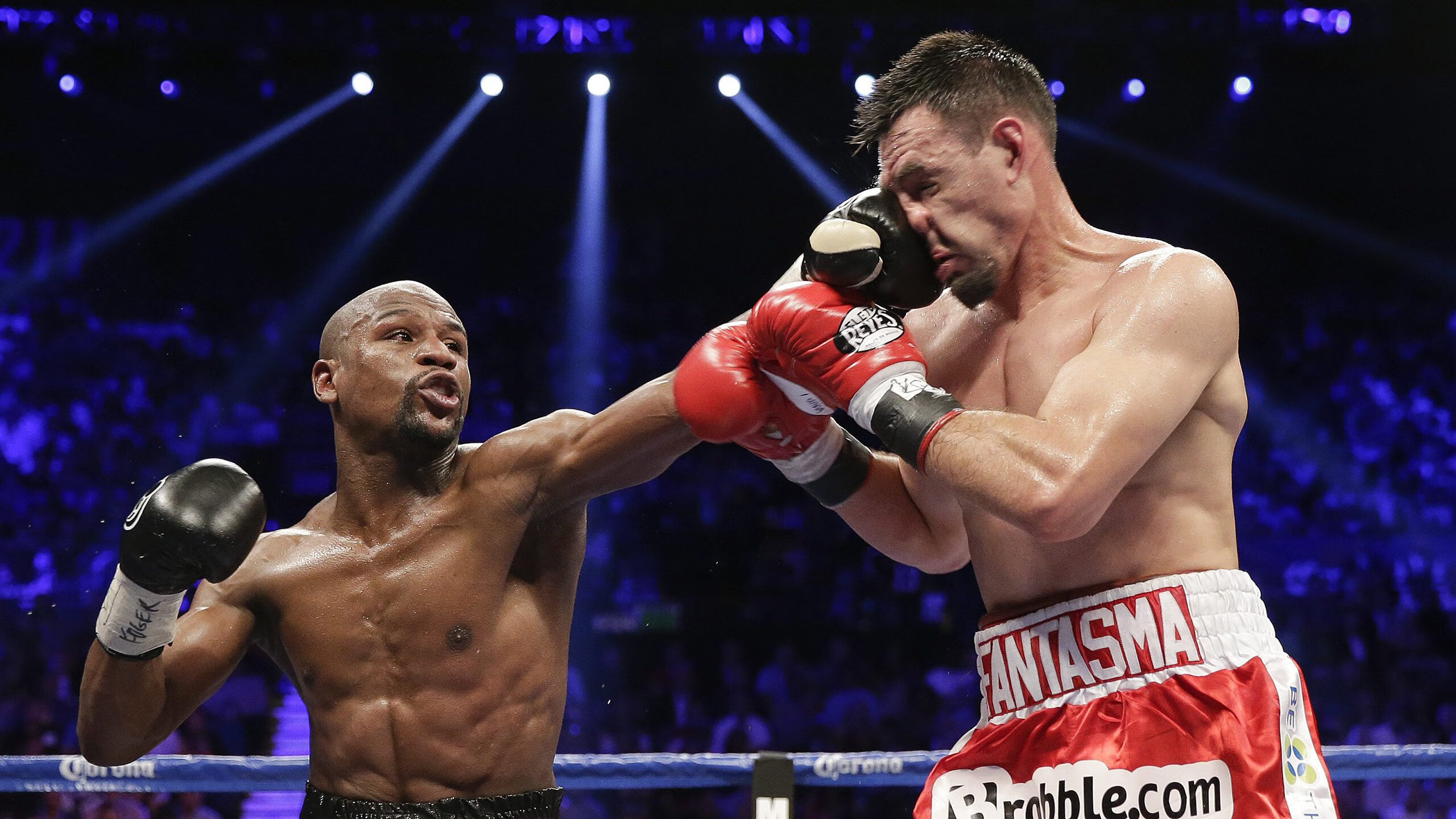 年度焦点之战，摩纳哥绝杀玻利维亚，一场跨越大陆的足球传奇