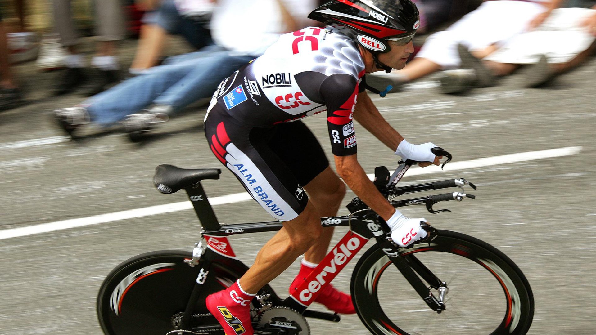 阿圭罗关键制胜,马赛速胜切尔西,一场颠覆预期的战术闪电战